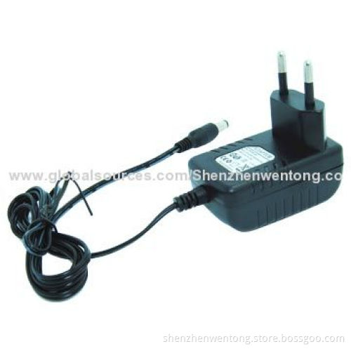 6W Wall-mounted Type Power Supply with EU/US/EU/AU Plug